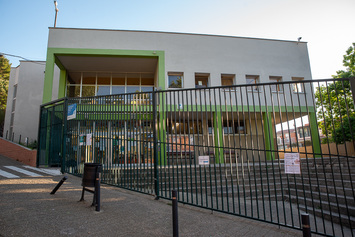 Renovemos el Polideportivo de Coves d'en Cimany para uso del barrio y del centro