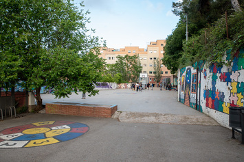 Iniciem el procés per adequar la terrassa de La Cosa Nostra en un espai jove