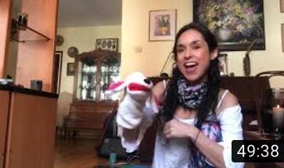 Ioga en família. Centre Cívic Can Deu